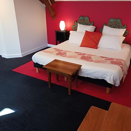 Hotel La Cognette A 25 Kilometres De Chateauroux Et 30 Kilometres De Bourges อิสซูเดิง ภายนอก รูปภาพ