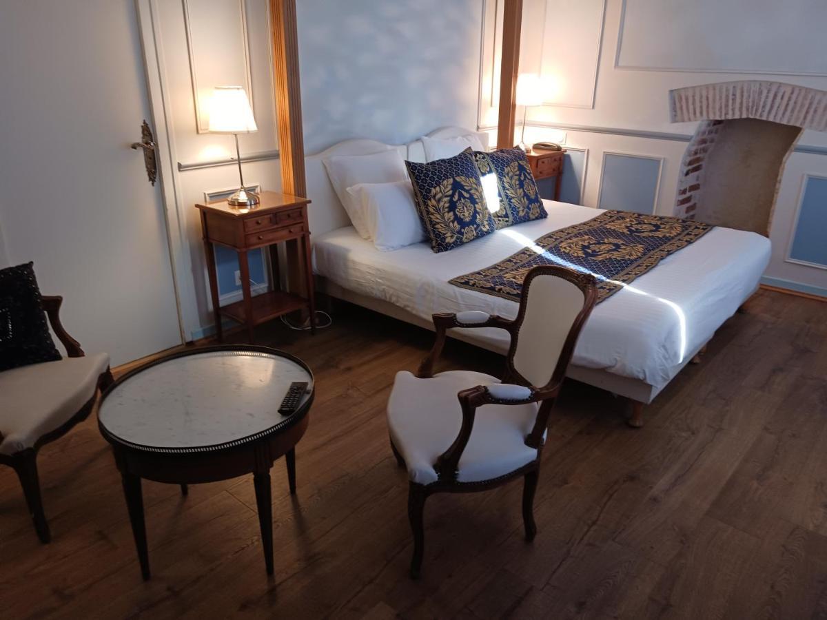 Hotel La Cognette A 25 Kilometres De Chateauroux Et 30 Kilometres De Bourges อิสซูเดิง ภายนอก รูปภาพ