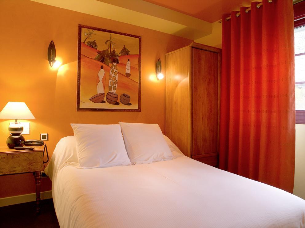 Hotel La Cognette A 25 Kilometres De Chateauroux Et 30 Kilometres De Bourges อิสซูเดิง ภายนอก รูปภาพ